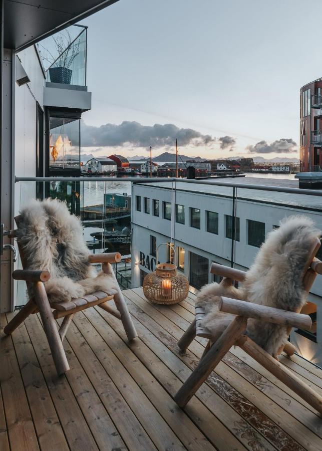 Lofoten Suiteapartments Сволвер Екстериор снимка
